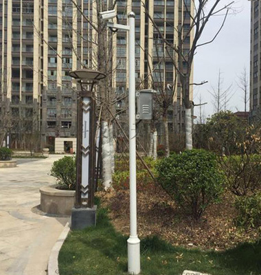 道路標準監控（kòng）立杆