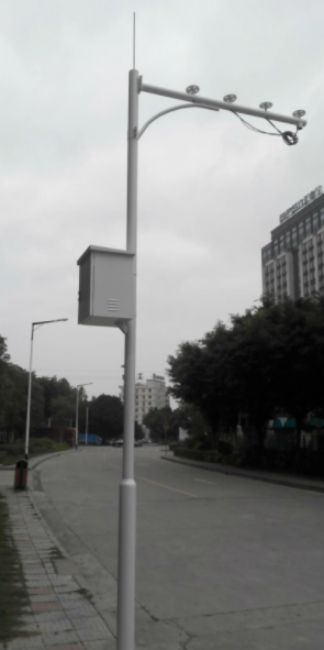 道路（lù）電子警察杆（gǎn）件（jiàn）